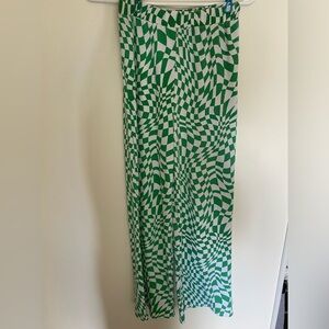 Handmade geometric green pants